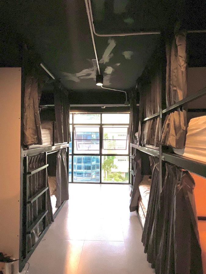 New Warm Light Hostel เชียงใหม่ ภายนอก รูปภาพ