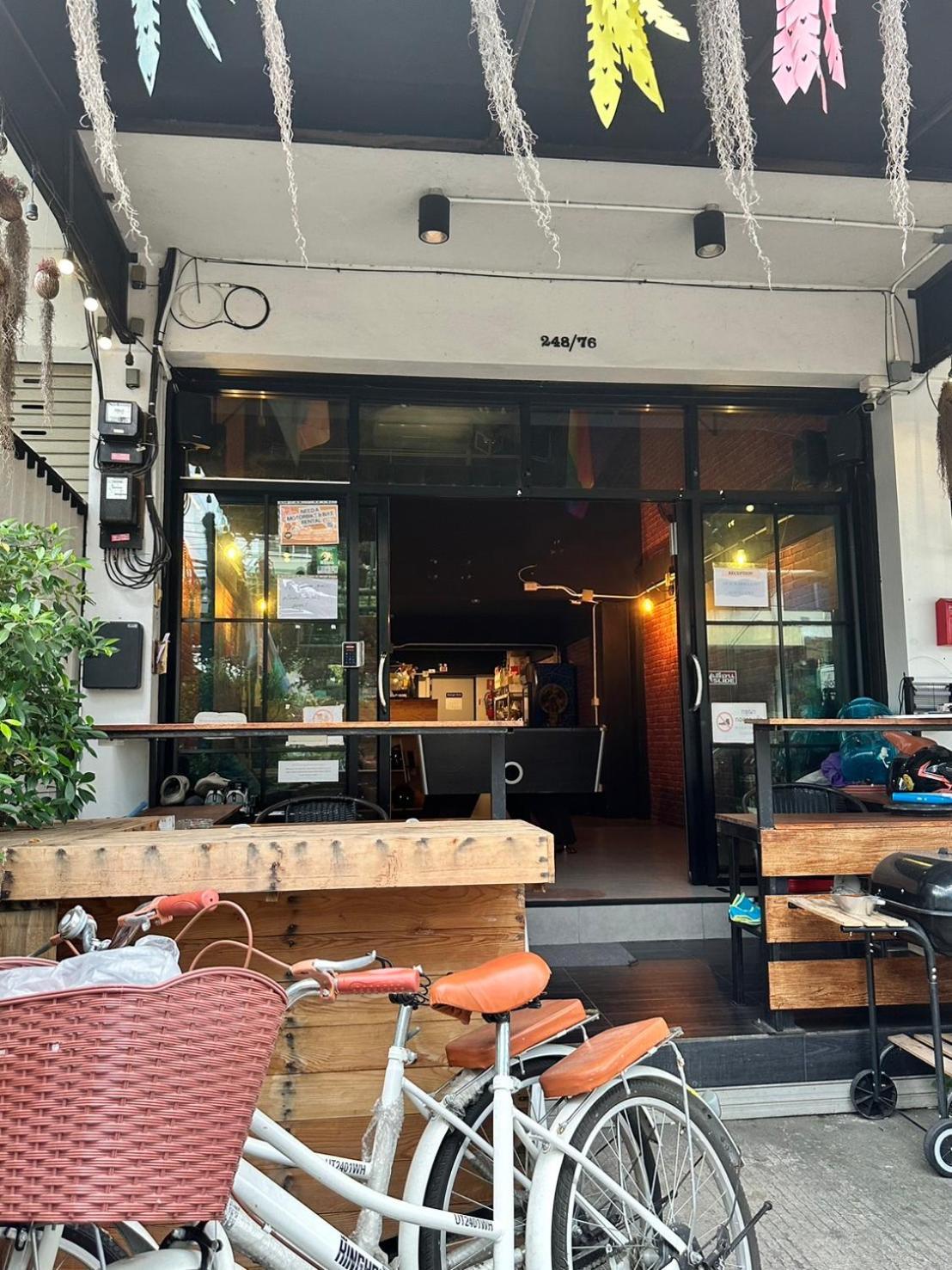 New Warm Light Hostel เชียงใหม่ ภายนอก รูปภาพ